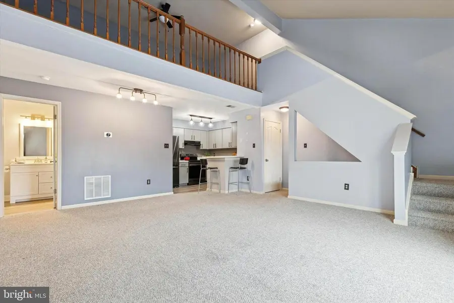 714 Foxmeadow Dr #condo 714, Royersford, PA 19468 - #3