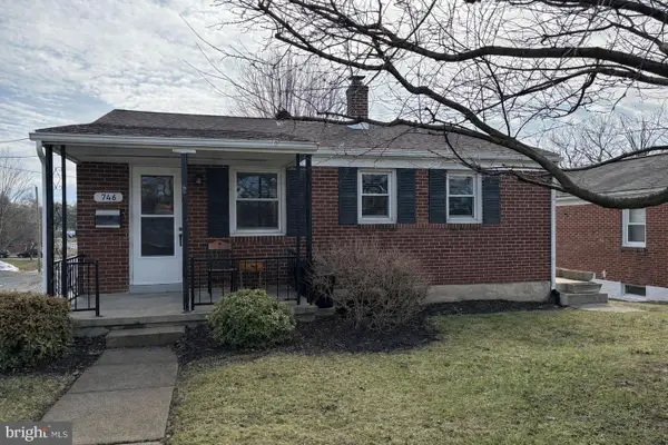 746 N Hanover St, POTTSTOWN, PA 19464