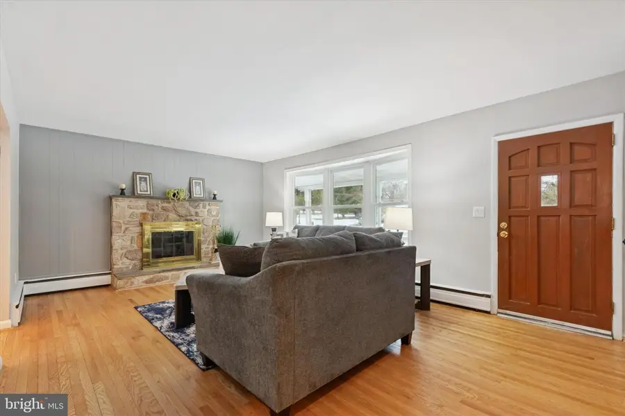 27 Borton Rd #, Audubon, PA 19403 - #2