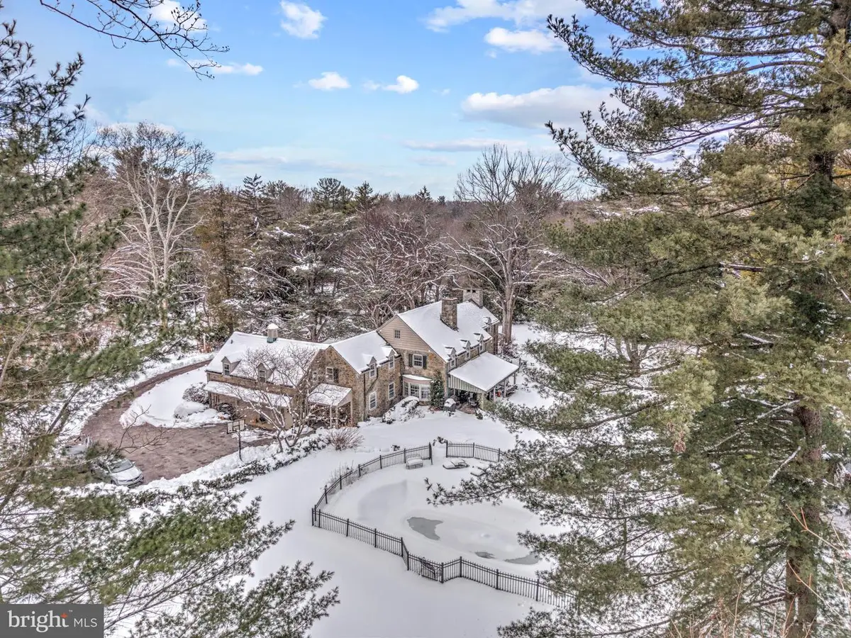 435 Garden Ln, Bryn Mawr, PA 19010 - #1