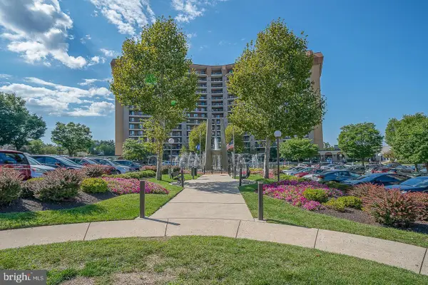 11205 Valley Forge Cir #1205, KING OF PRUSSIA, PA 19406