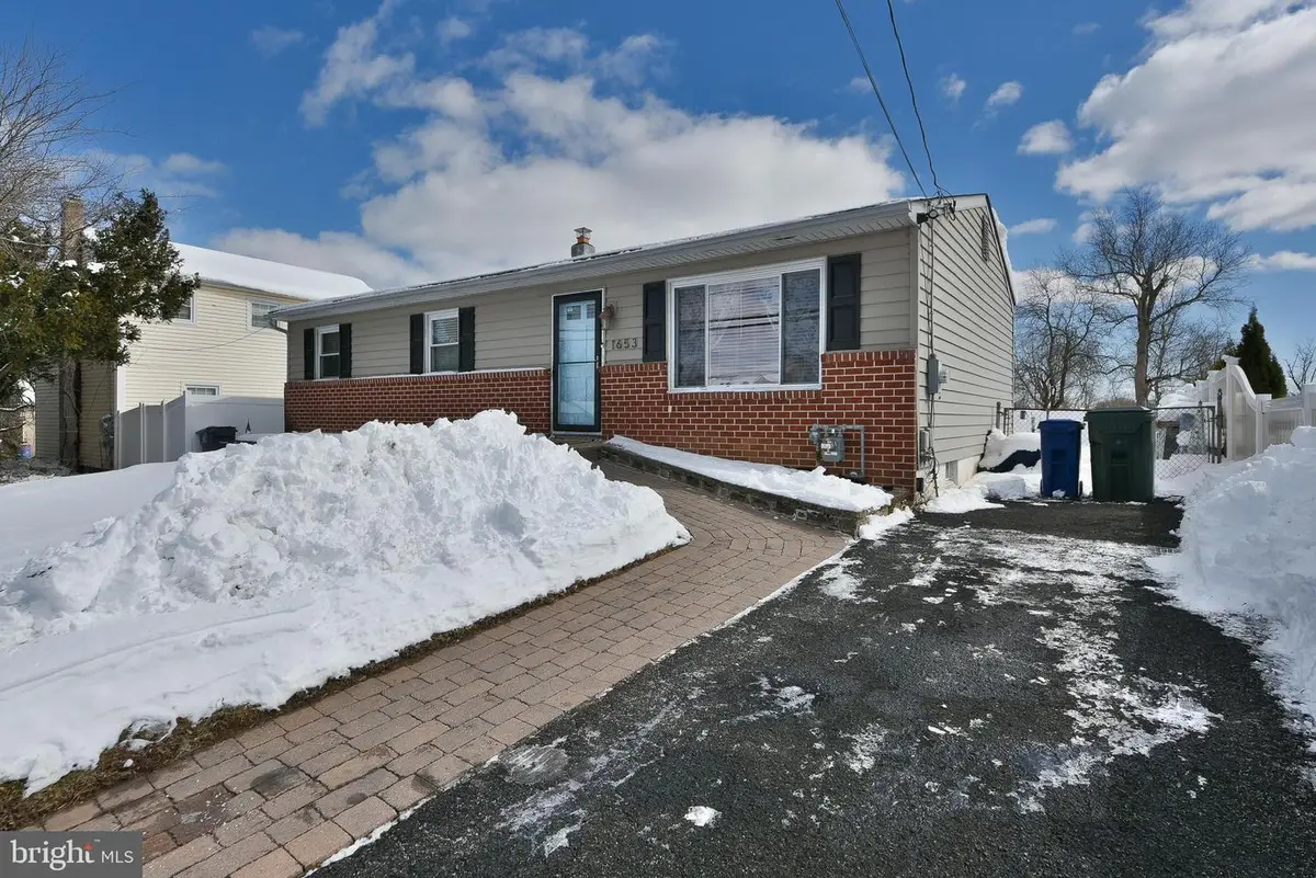 1653 Fitzwatertown Rd, Willow Grove, PA 19090 - #1