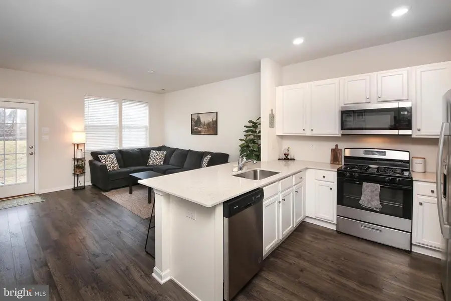 854 Peaceful Ln, Pennsburg, PA 18073 - #3