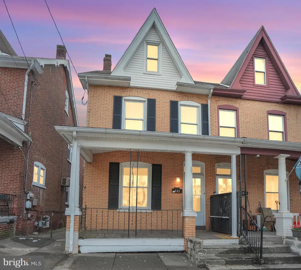 642 Walnut St, Pottstown, PA 19464 - #1