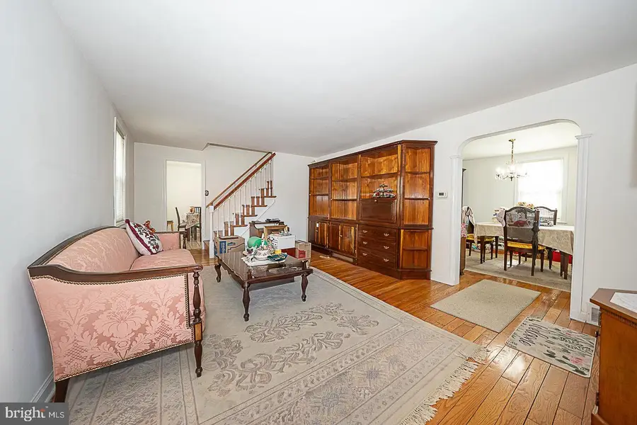 1504 Wynnewood Rd, Ardmore, PA 19003 - #2