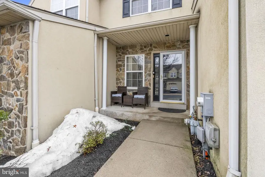 52 Arbor Cir, Colmar, PA 18915 - #2