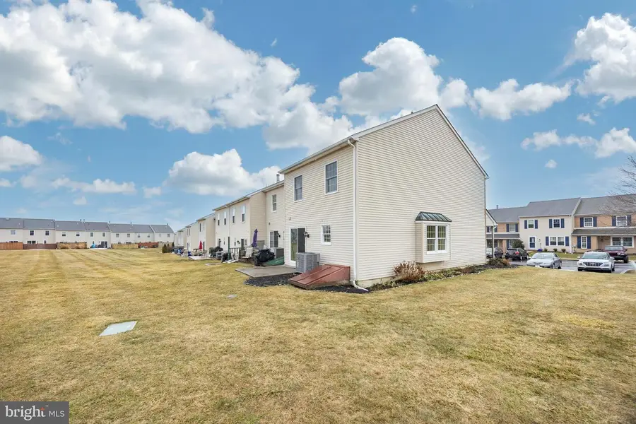 1242 Pine Ridge Dr, Perkiomenville, PA 18074 - #3