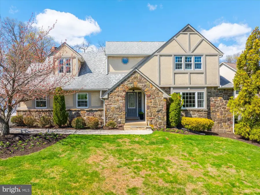 419 Vernon Rd, Jenkintown, PA 19046 - #2