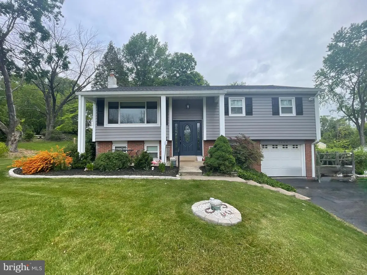 1669 Briarwood Ln, Pottstown, PA 19464 - #1