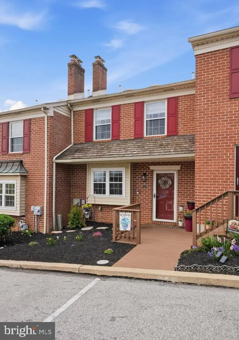 651 Coates Ln, King Of Prussia, PA 19406 - #2