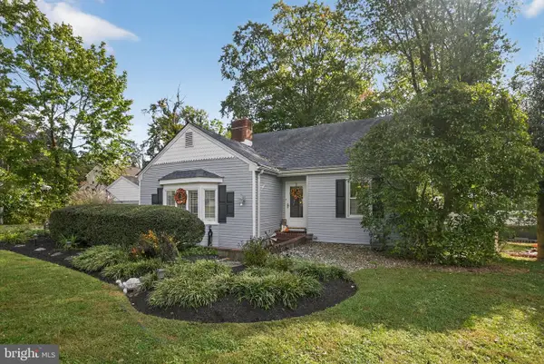 927 Sherman Ave, HUNTINGDON VALLEY, PA 19006