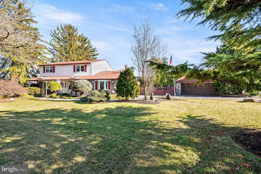 947 Barnswallow Ln, Huntingdon Valley, PA 19006 - #2