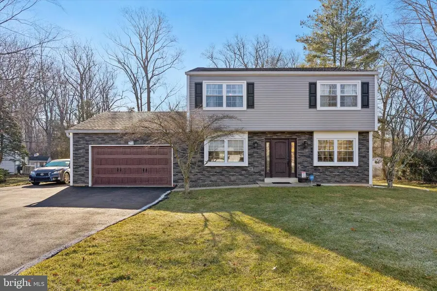 1126 Plowshare Rd, Blue Bell, PA 19422 - #2