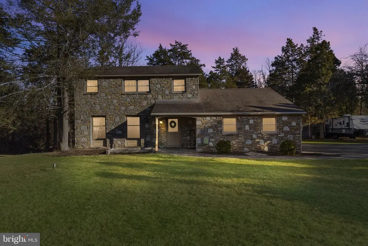 2814 Heather Dr, Harleysville, PA 19438 - #1