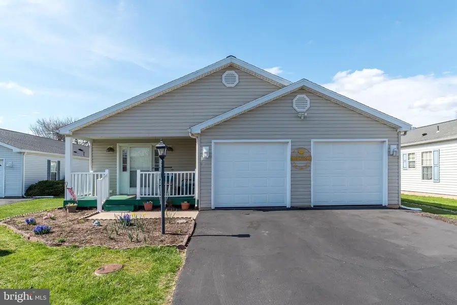 307 Carver Ln, Royersford, PA 19468 - #2