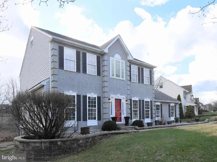 440 Sunny Ridge Rd, Gilbertsville, PA 19525 - #2