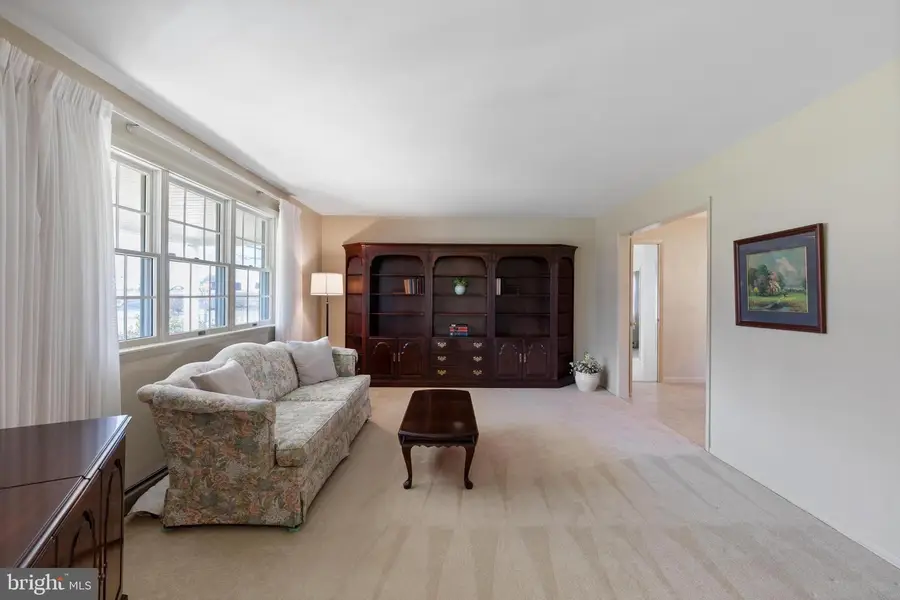 891 Spruce Ln, Harleysville, PA 19438 - #3