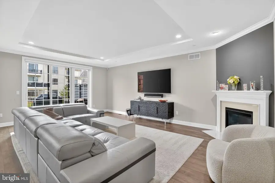 319 Whitemarsh Dr, Flourtown, PA 19031 - #3