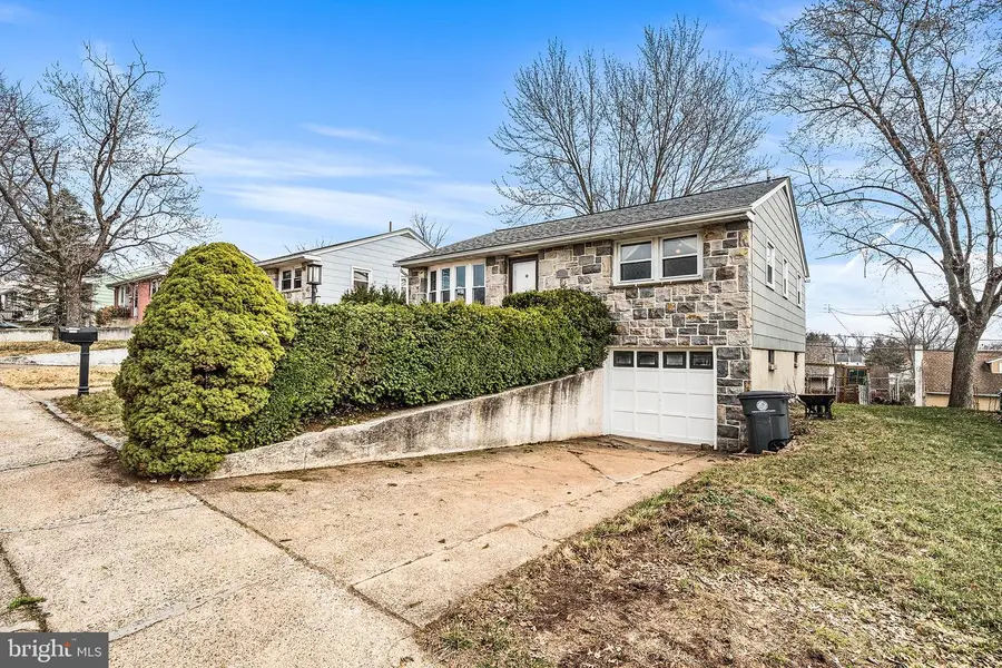 462 Clearview St, Pottstown, PA 19464 - #3