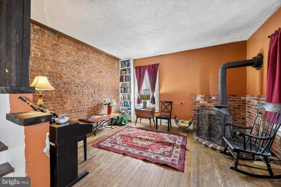 10 Cherry St, Willow Grove, PA 19090 - #3