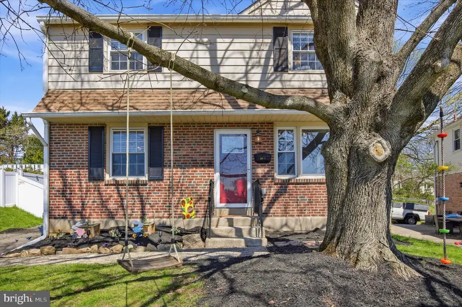 2907 Kanes Rd, Willow Grove, PA 19090 - #2