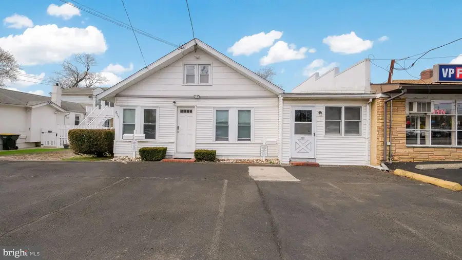 465 Jacksonville Rd, Hatboro, PA 19040 - #3