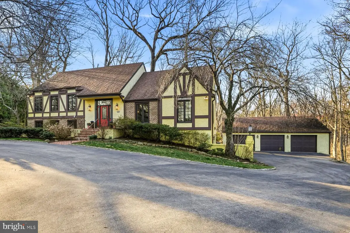 644 Robinson Ln, Haverford, PA 19041 - #1