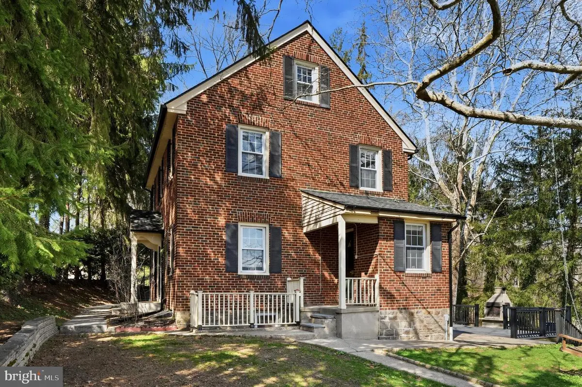 359 Lismore Ave, Glenside, PA 19038 - #1