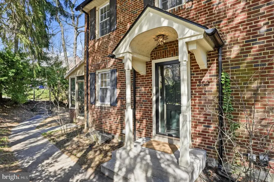 359 Lismore Ave, Glenside, PA 19038 - #2