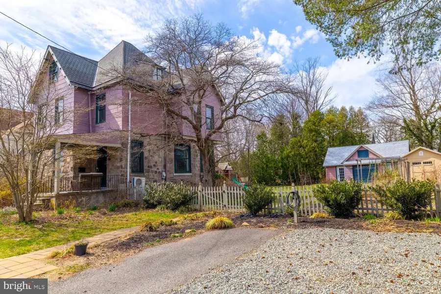 5 Park Ave, Oreland, PA 19075 - #2