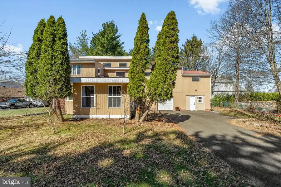 216 Columbia Ave, Horsham, PA 19044 - #3