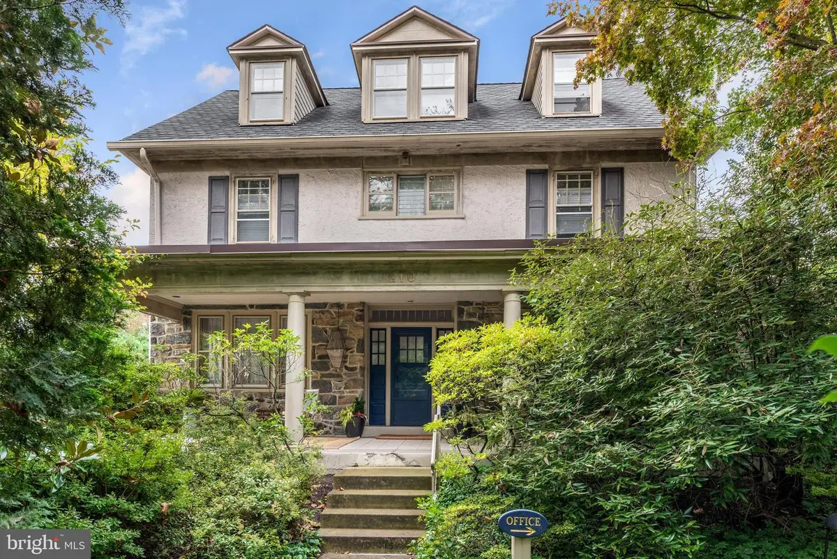 210 Kent Rd, Ardmore, PA 19003 - #1