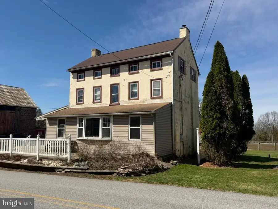 969 N Grange Ave, Collegeville, PA 19426 - #2