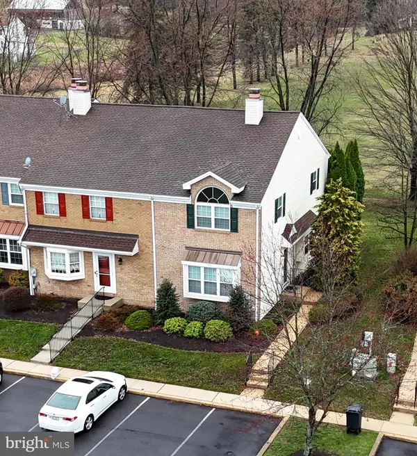 33 Stafford Sq #, BOYERTOWN, PA 19512