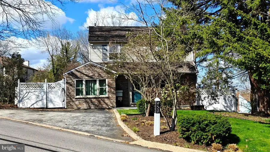 950 Bradfield Rd, Abington, PA 19001 - #2
