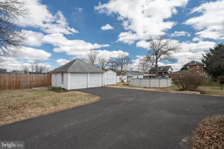 768 Church St, Royersford, PA 19468 - #3