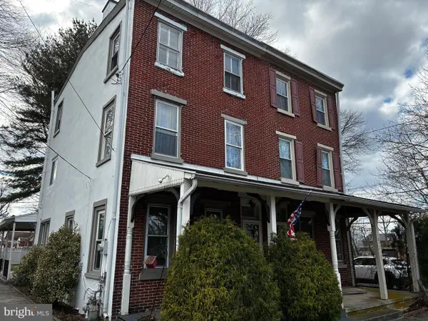 1870 W Marshall St, EAGLEVILLE, PA 19403