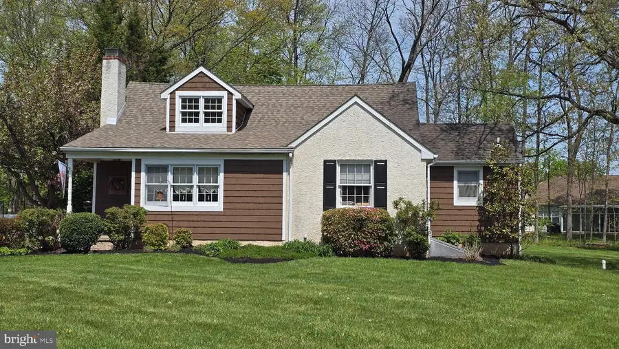 3869 Mill Rd, Collegeville, PA 19426 - #2