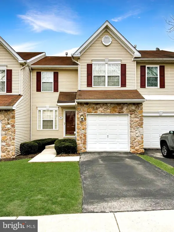 981 Katie Cir, ROYERSFORD, PA 19468