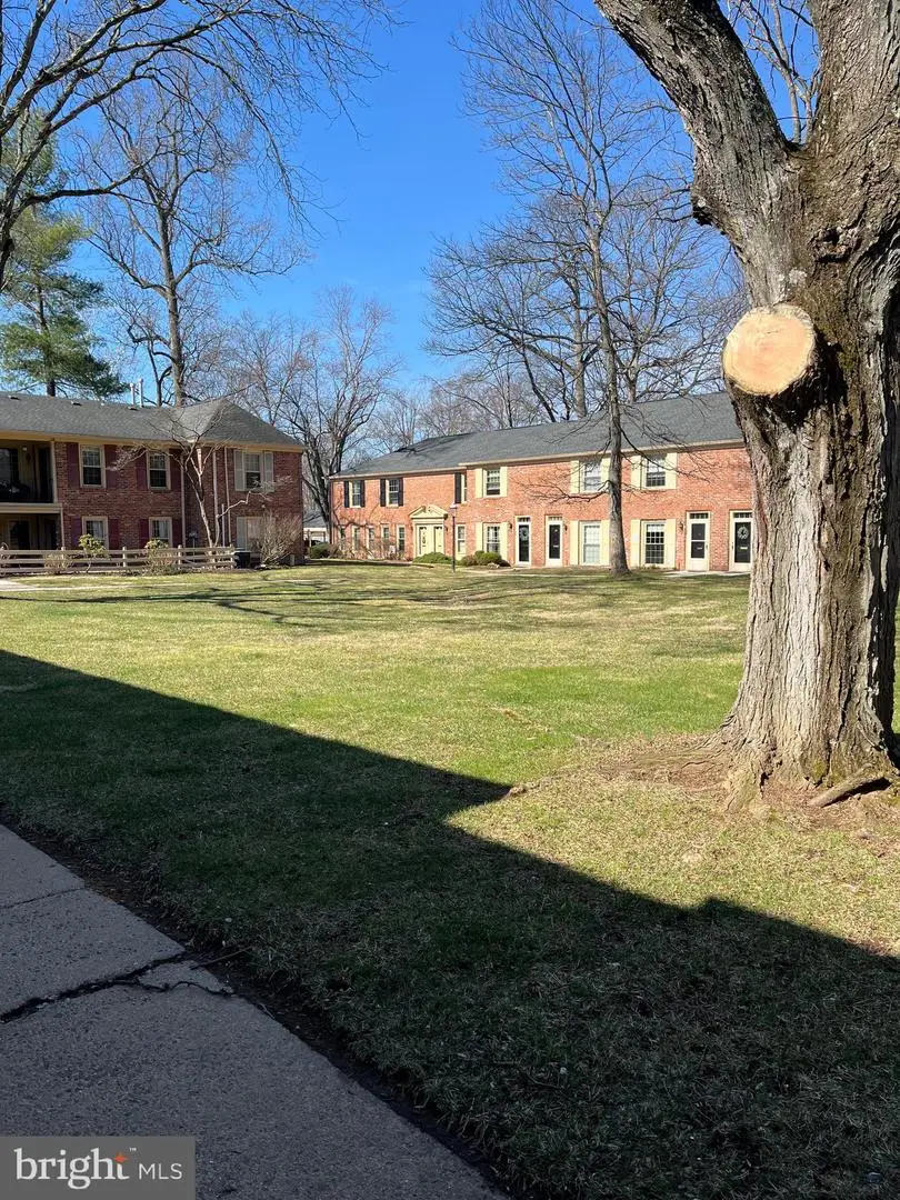 154 Albemarle Dr, Blue Bell, PA 19422 - #3