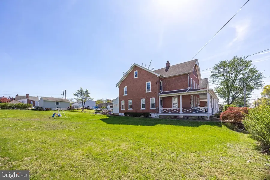 121 Jefferson St, East Greenville, PA 18041 - #2