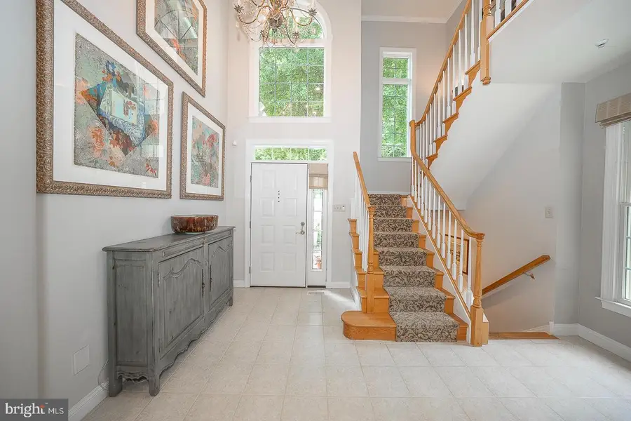 406 Merion Hill Ln, Conshohocken, PA 19428 - #3