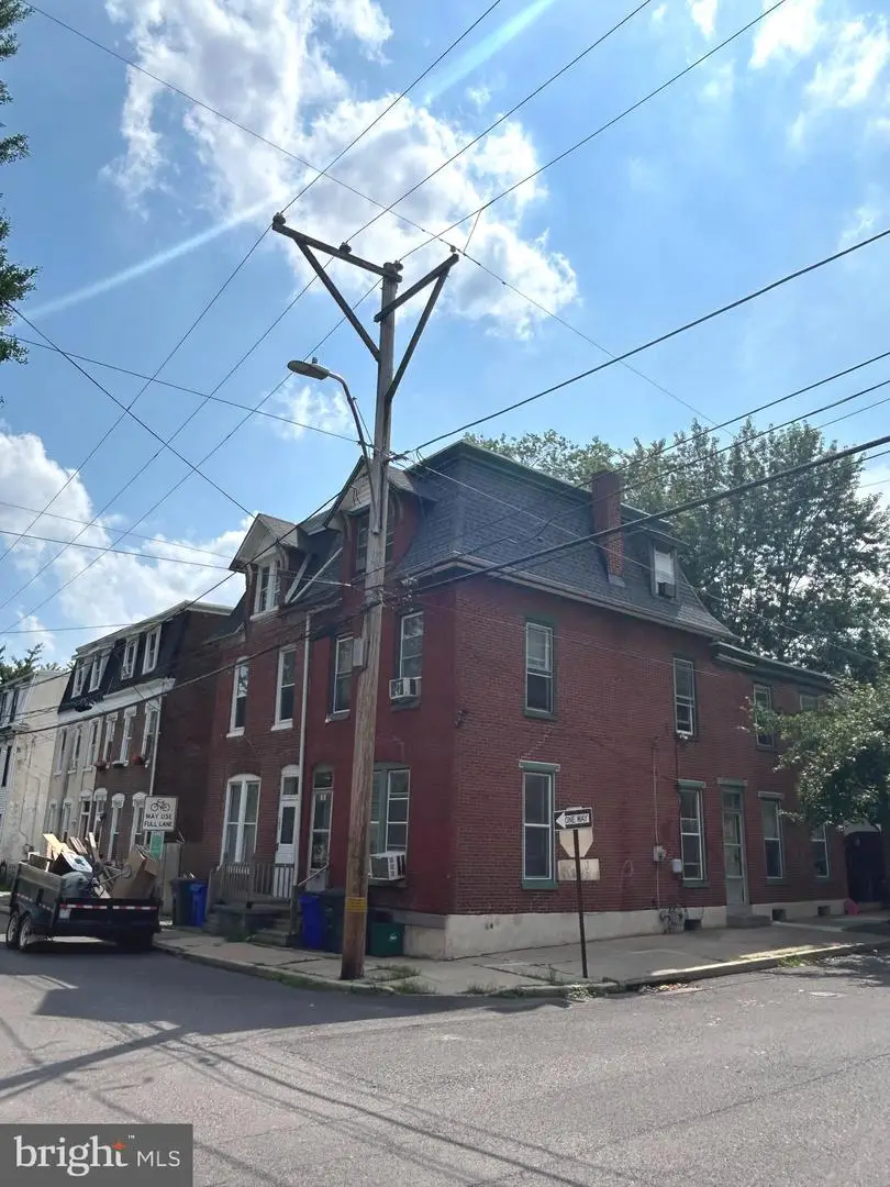 151 S Franklin St, Pottstown, PA 19464 - #1