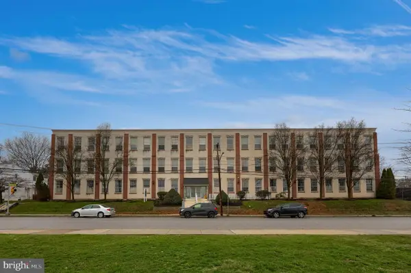 735 Washington St #323, ROYERSFORD, PA 19468