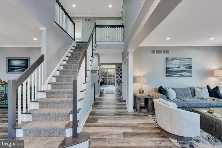 407 Merion Hill Ln, Conshohocken, PA 19428 - #2