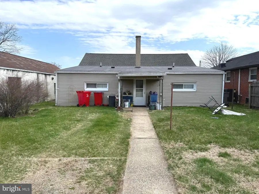 207-209 Lemon St, Stowe, PA 19464 - #2