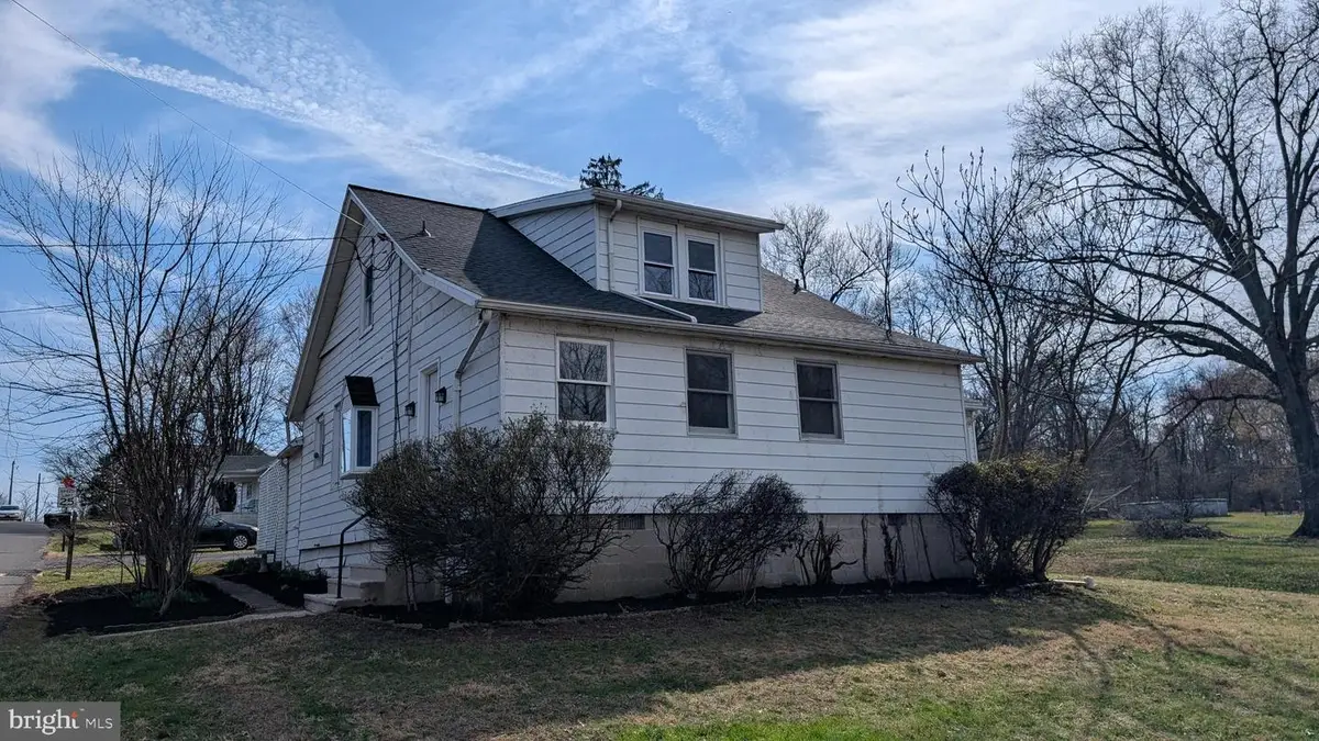 4 Boraten Rd, Royersford, PA 19468 - #1