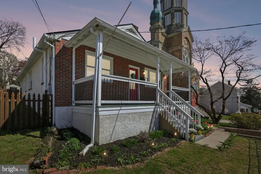 207 Amelia St, Monterey Clare, PA 19453 - #3