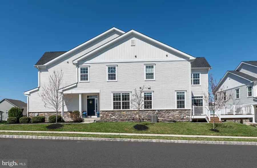 325 Goldman Dr, Phoenixville, PA 19460 - #3