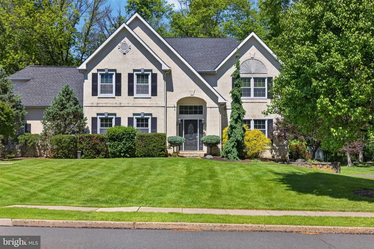 117 Oxford Ln, North Wales, PA 19454 - #1